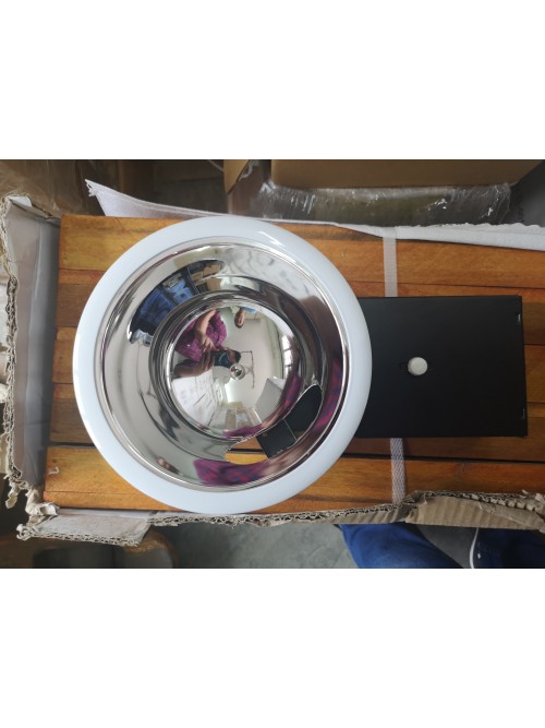 Downlight Shining reflector