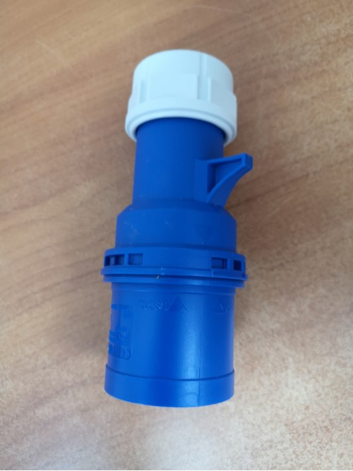 Industrial Plug 32A 3P 6H