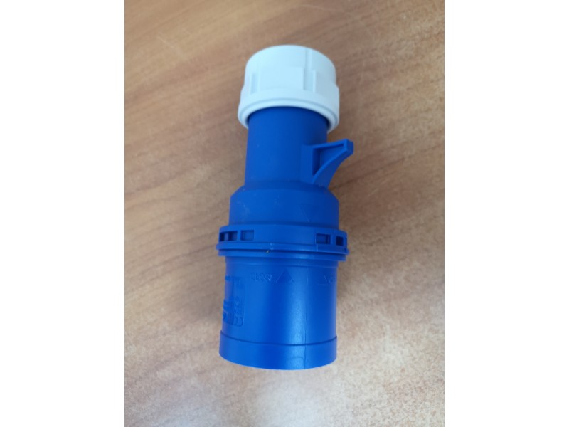 Industrial Plug 32A 3P 6H