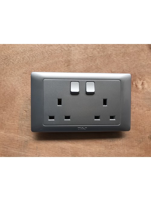 T&J 2G13A Radiance S/S/O-Gross Silver