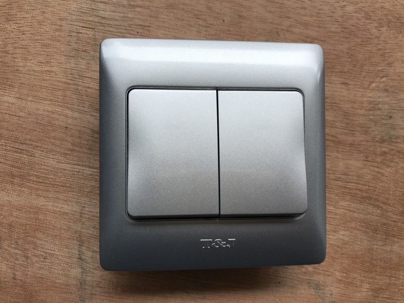 T&J 2G2W Radiance Switch-Gross Silver