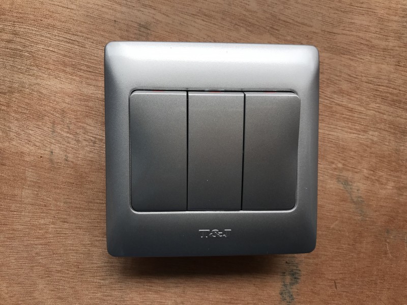 T&J 3G1W Radiance Switch-Gross Silver