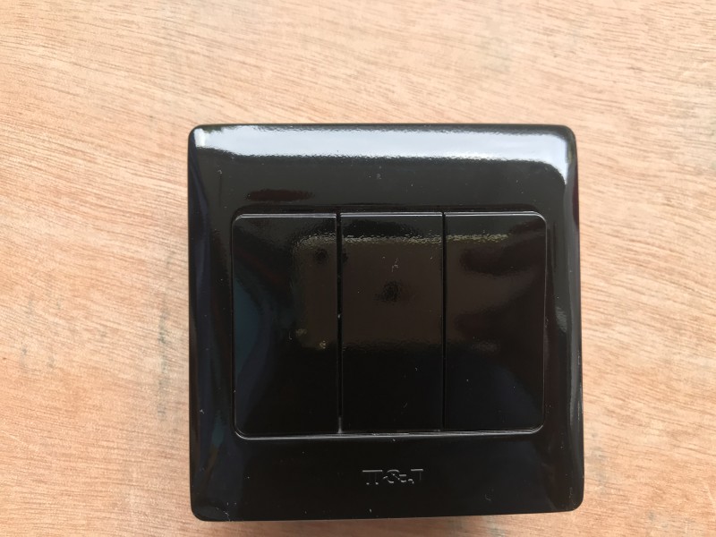 T&J 3G2W Radiance Switch-Gross Black 