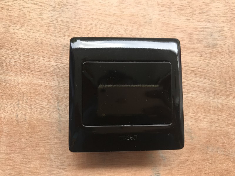 T&J 1G Radiance Bell Press Switch-Gross Black 