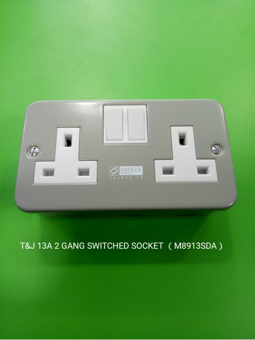 T&J Metal Cladd 2G 13A SSO M8913SDA