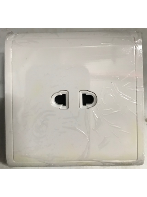 Schneider Pieno E82426U Universal Socket White