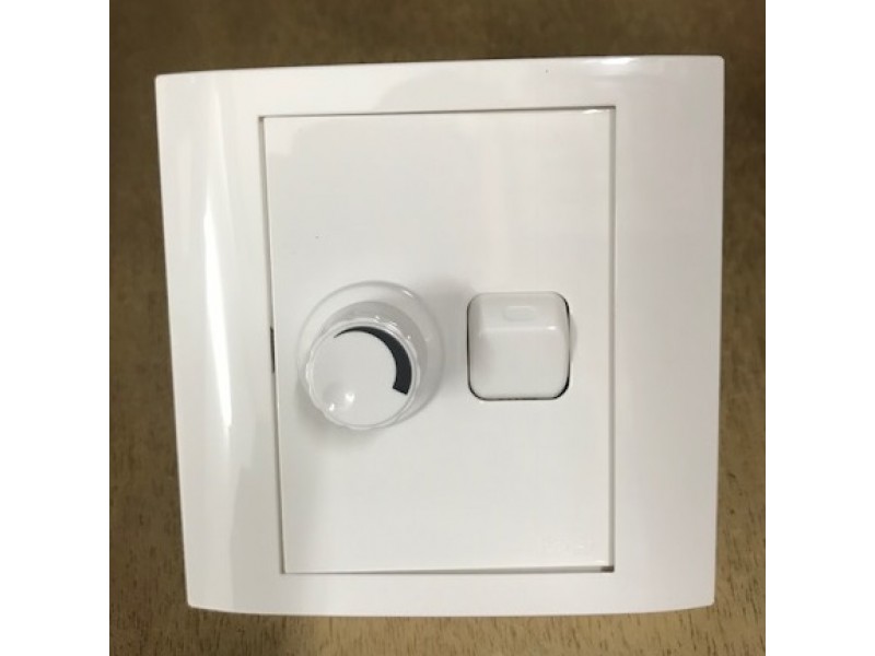 Hager 1 Gang 500W Dimmer Switch WXED1R500 White