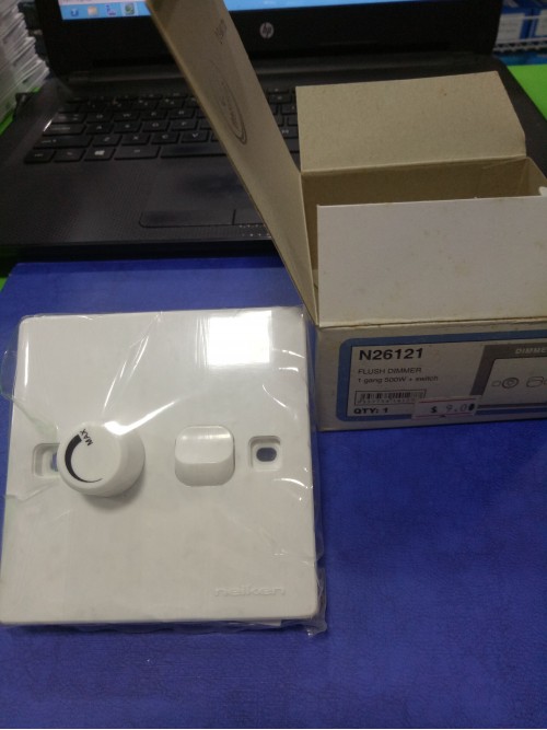 Neiken 1 Gang 500w dimmer