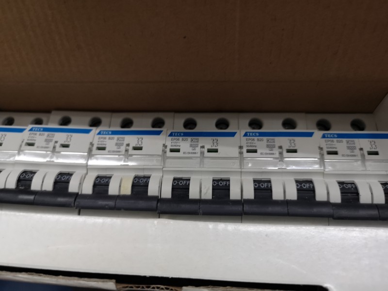 Terasaki MCB 2P20A 6KA Type B 