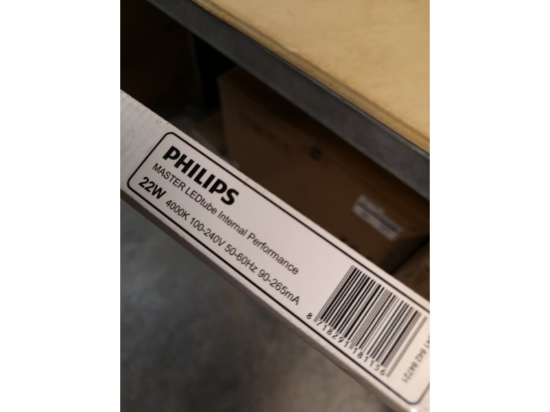 Philips Master LEDtube 22W  Philips Master LEDtube 22W
