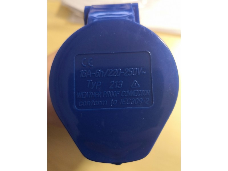 3P16A Female CE Industrial socket