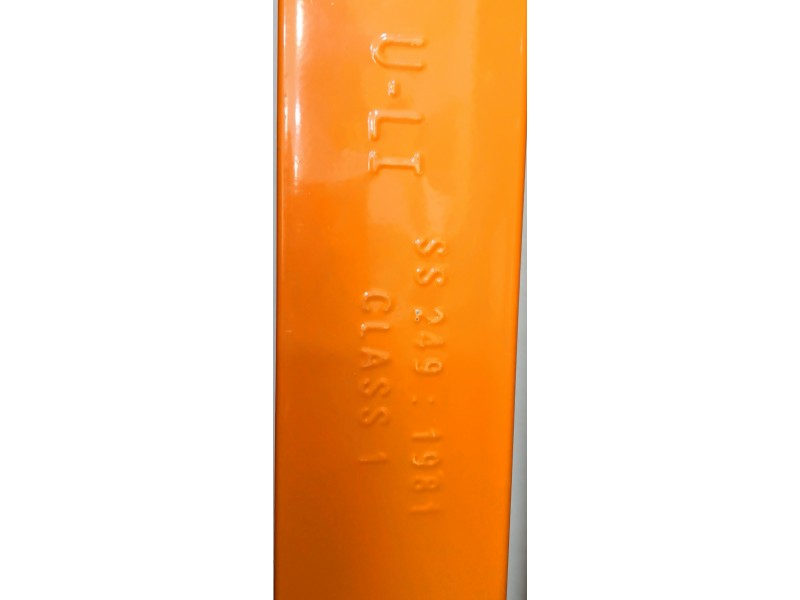 Uli 75mmx50mm SS249 Trunking -Orange Uli 75mmx50mm SS249 Trunking -Orange