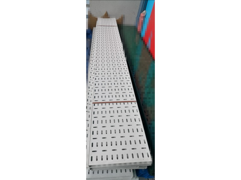 300mm G18 Cable Tray -White