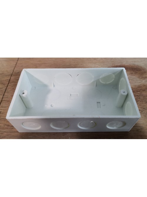 Greenland 2Gang KO Box- white