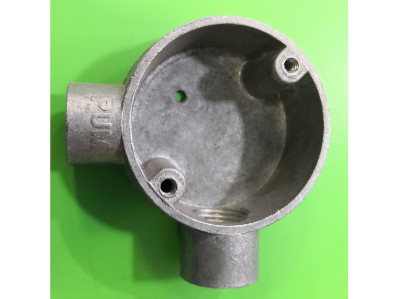 PUM 3/4" GI Angle Box CL3