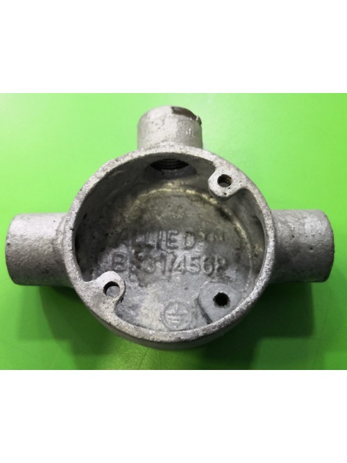 3/4" GI 3Way Box