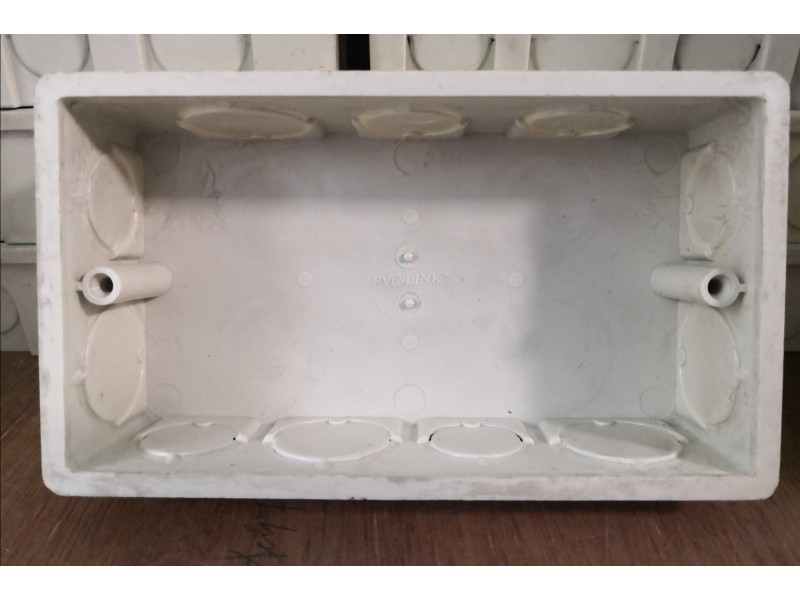 PVC LINK 2G PVC KO Box- White 