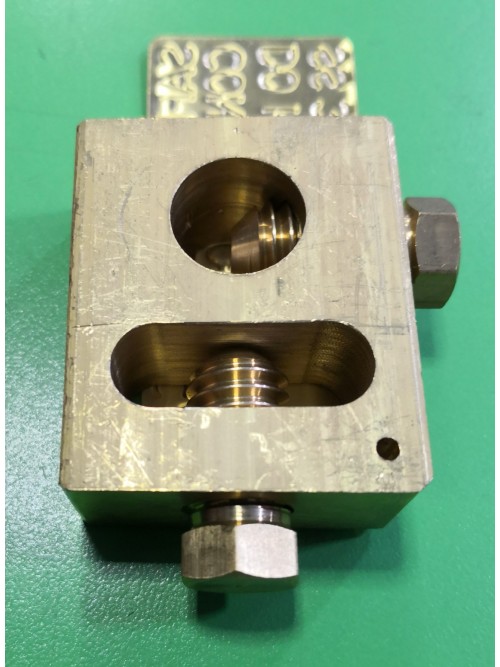 BN Brass Tape to Rod Clamp A