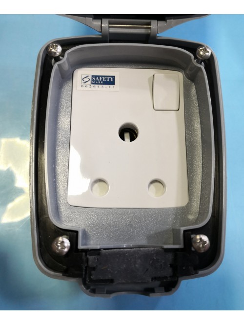 MK Weatherproof 15A Switch Socket -Grey (86893GRY)