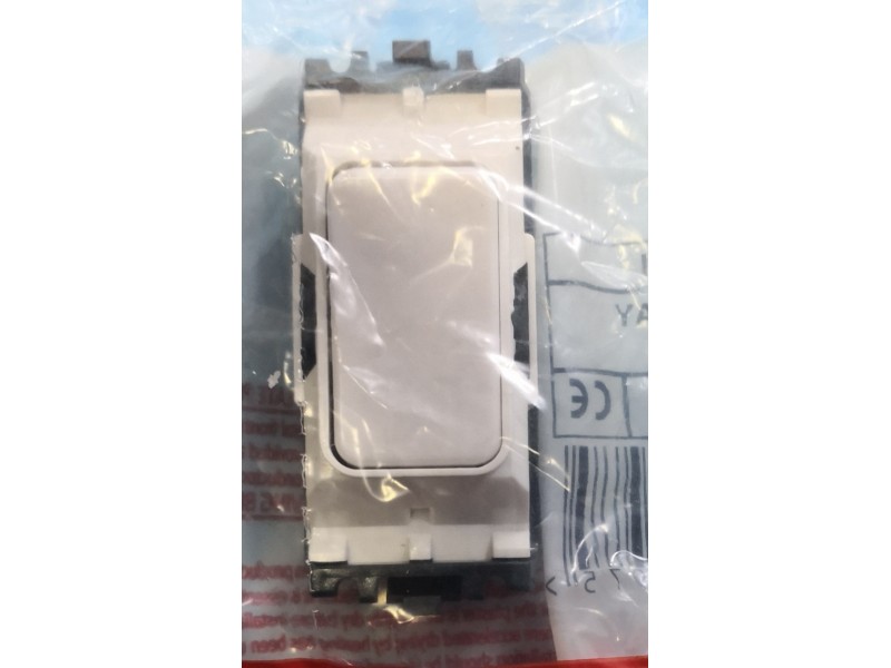 MK Grid Plus 10A DP 1Way Switch -White (K4981WHI)