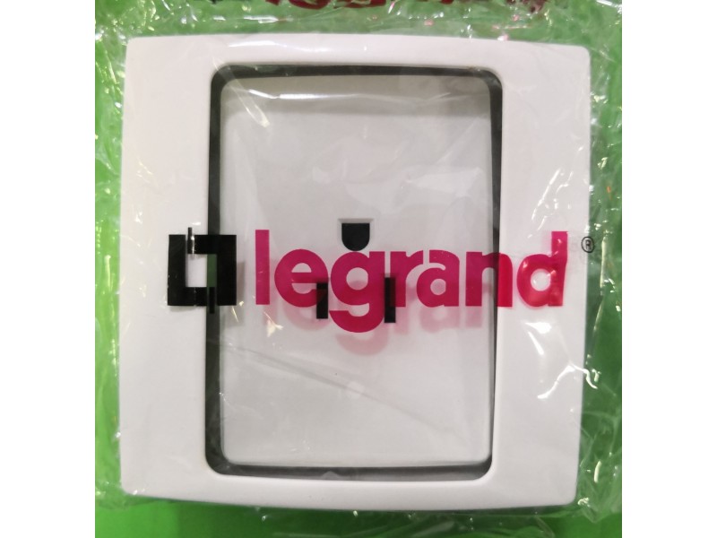Legrand Mallia US 2P+E 1G 15A-127V Switch Socket Outlet -White (281105) Legrand Mallia US 2P+E 1G 15A-127V Switch Socket Outlet -White (281105)