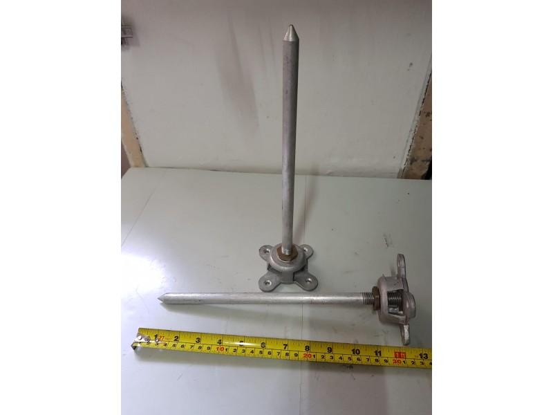 "Emtech" 300mm (12") Lightning Alum. Finial point (Aluminium Air Terminal c/w Base)